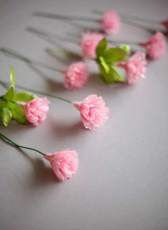▷ ✓35 ideas fáciles con Flores de papel crepe 【TOP 2022】 - Uma Manualidades ▷ ✓35 ideas fáciles con Flores de papel crepe 【TOP 2022】 - Uma Manualidades
