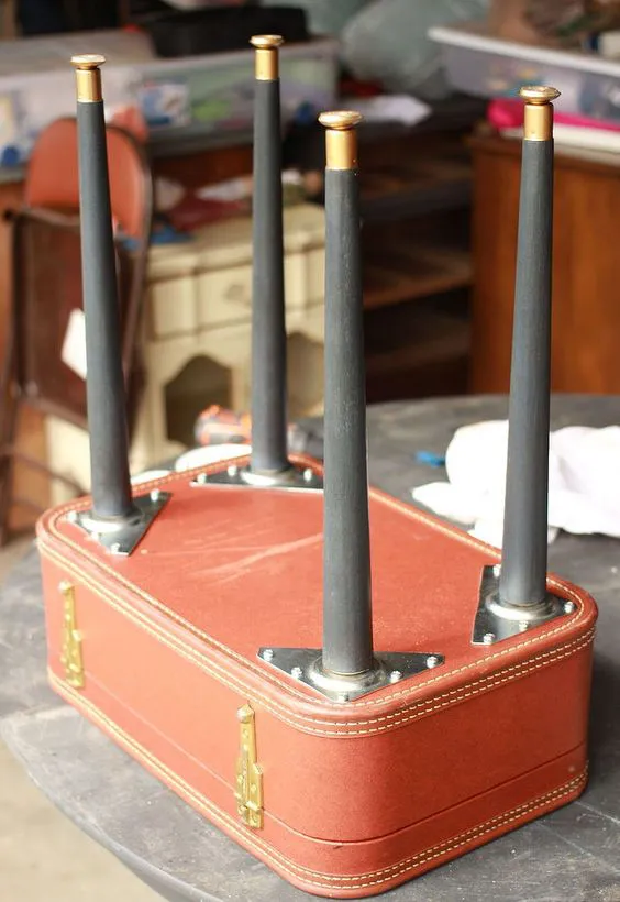diy vintage suitcase table, chalk paint, diy, how to, painted furniture, repurposing upcycling: 