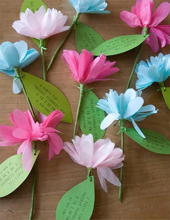 Flores de papel de seda para hacer invitaciones de boda