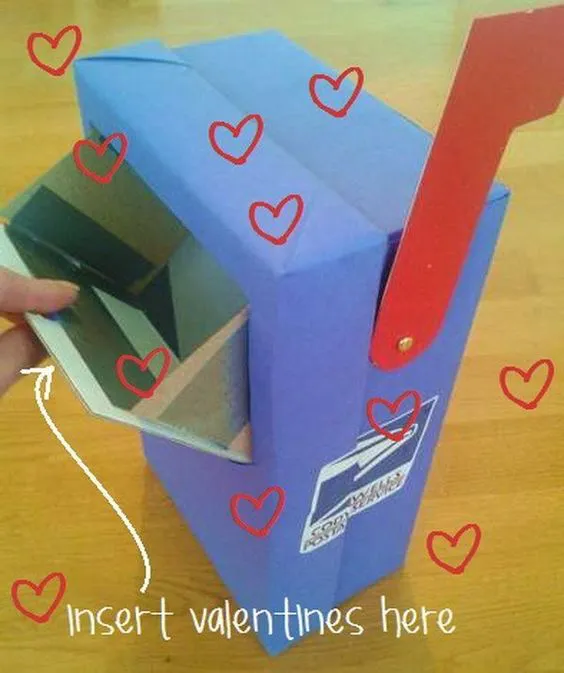 regalo de san valentin reciclado con carton de zapatos