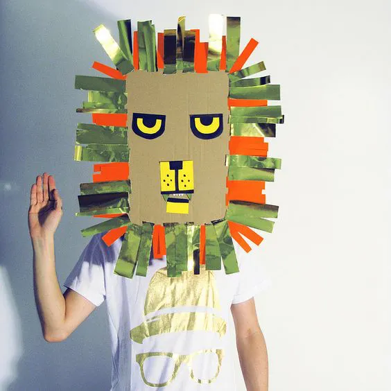 manualidades faciles con carton reciclado mascaras