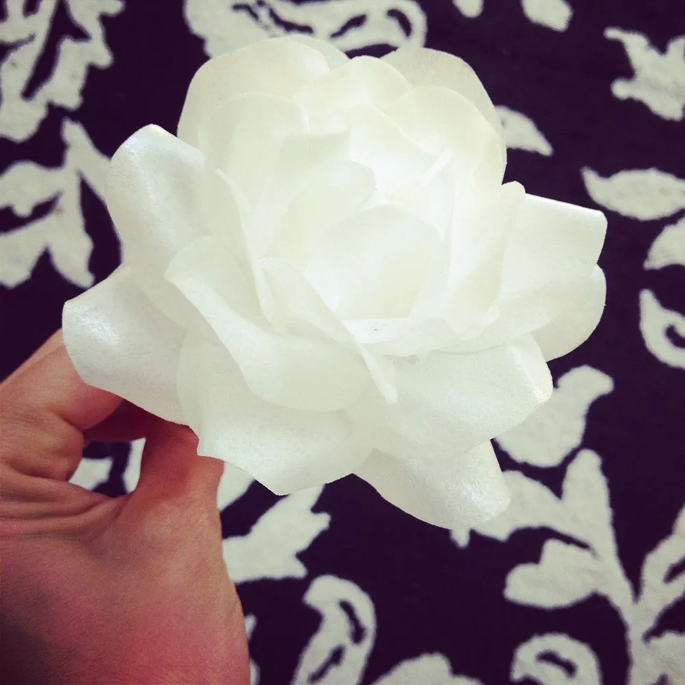 28 tutoriales sencillos de flores de papel arroz 【TOP 2022】 Uma