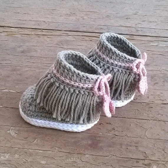 Zapatitos de sales crochet para varon
