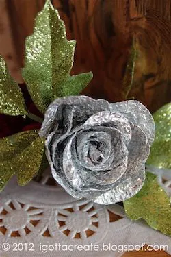 flores de papel de aluminio