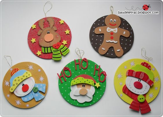 adornos navideños de foamy