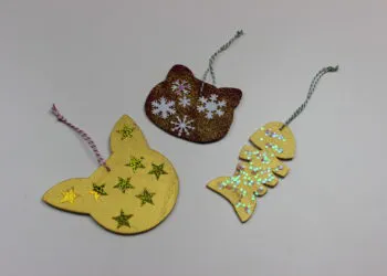 manualidad solidaria de gatos