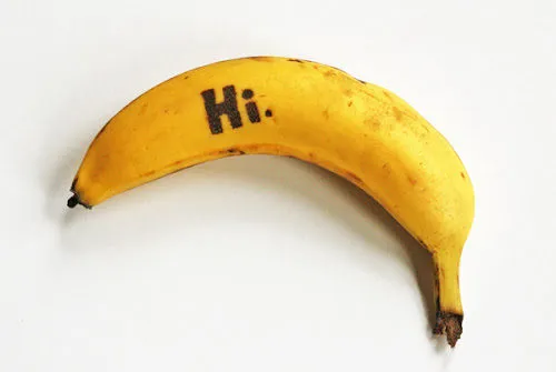 Plátanos con mensajes